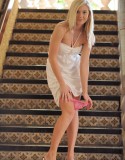 white_dress_and_stairs